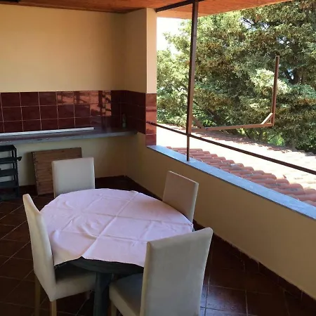 Vila Suloti Apartment